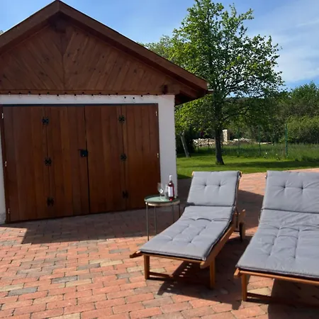 Relaxxa شقة *
